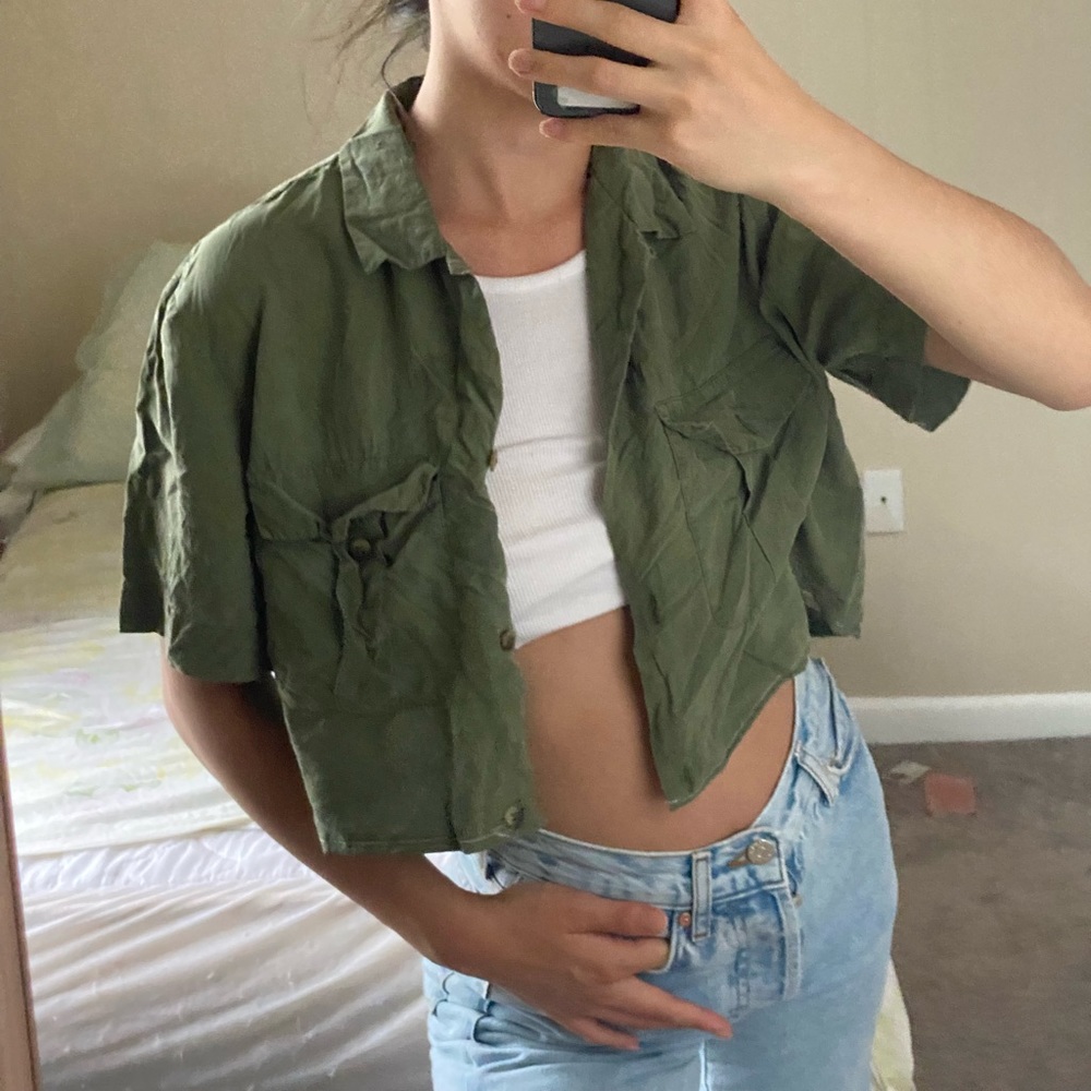 Utility Cropped Shirt